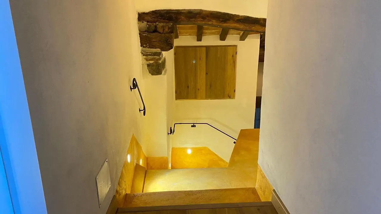 La Vecchia Casa Di Moda Cortona 0*,